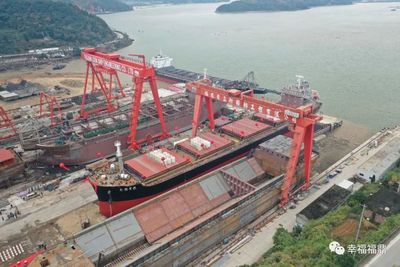 22500DWT!福建省民營企業建造的最大鋼質散貨船下水